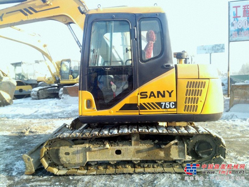 黑龙江出售转让二手7306小时2010年三一重工SY75C挖掘机