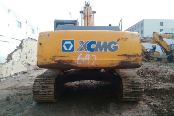 陕西出售转让二手1765小时2012年徐工XE260C挖掘机