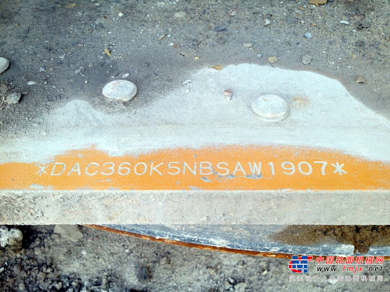 贵州出售转让二手2348小时2011年凯斯CX360B挖掘机