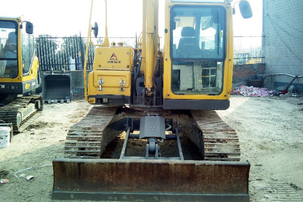 安徽出售转让二手897小时2014年临工LG690E挖掘机