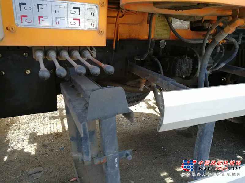 内蒙古出售转让二手5000小时2012年福田重机BJ5530泵车