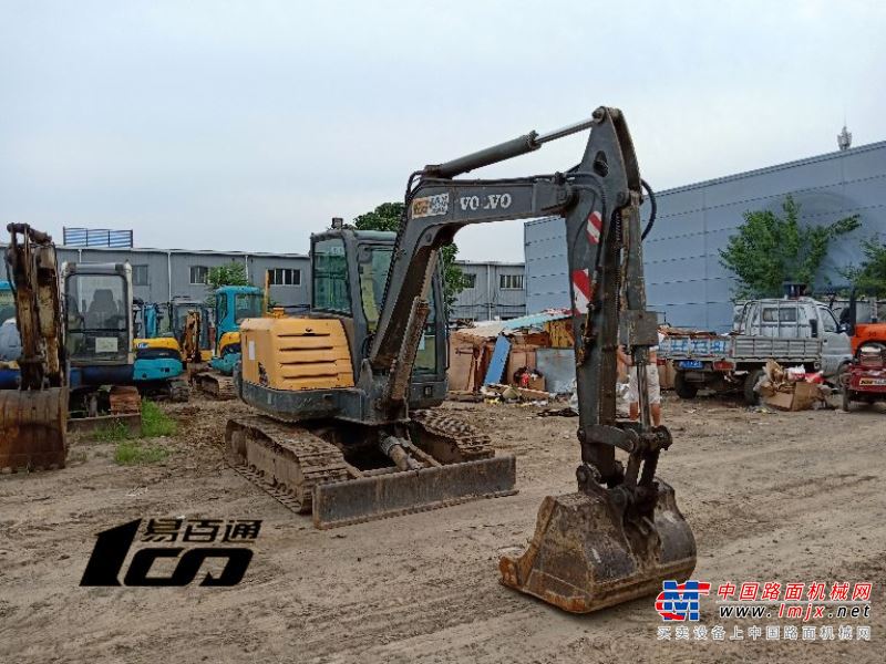 北京出售转让二手2010年沃尔沃EC60C挖掘机
