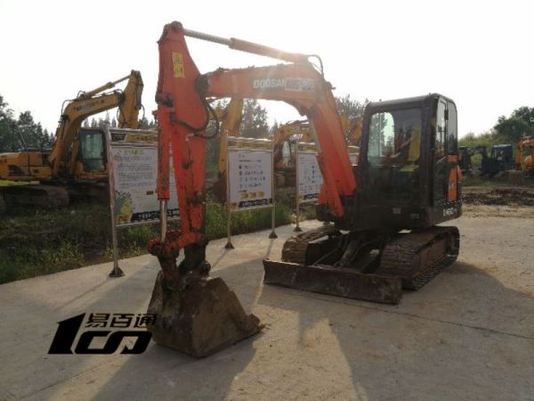成都市出售转让二手2013年斗山DH60-7挖掘机