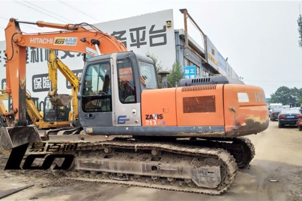 北京出售转让二手2011年日立ZX210LC-3G挖掘机