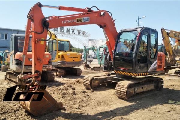 北京出售转让二手3773小时2017年日立ZX70-5A挖掘机