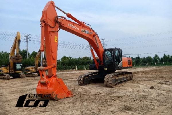 廊坊市出售转让二手7283小时2015年日立ZX330LC-5G挖掘机