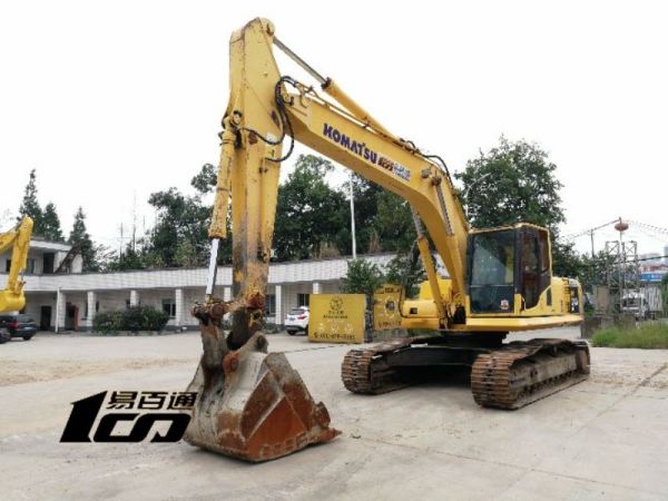成都市出售转让二手2011年小松PC240LC-8挖掘机