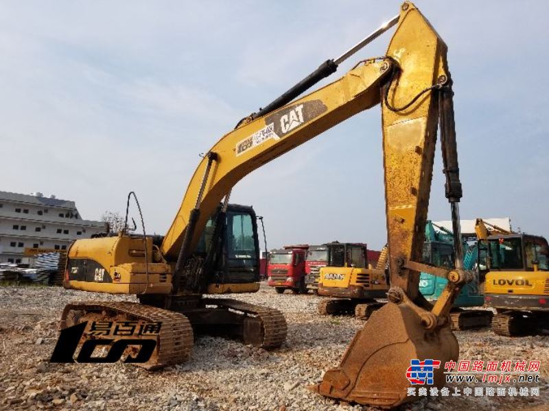武汉市出售转让二手2010年卡特320D挖掘机