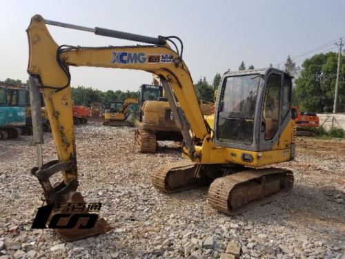 武汉市出售转让二手2012年徐工XE65D挖掘机