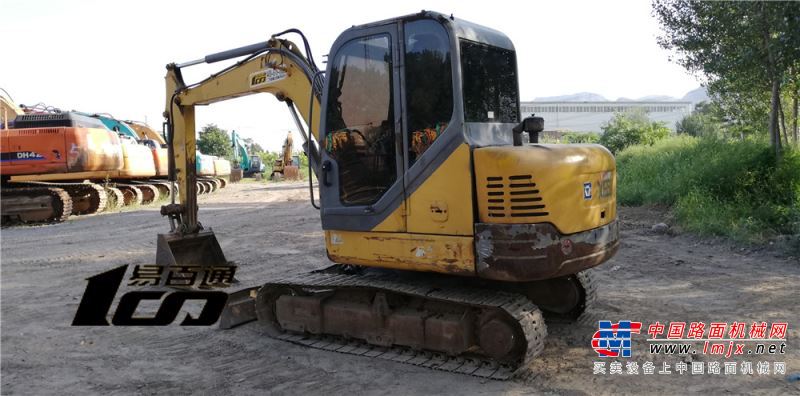 石家庄市出售转让二手2012年徐工XE65D挖掘机