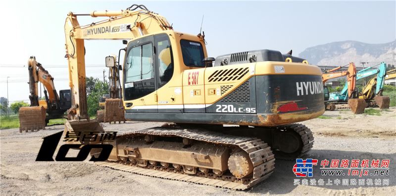 石家庄市出售转让二手2012年现代ROBEX220LC-9S挖掘机