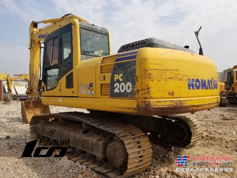 武汉市出售转让二手2010年小松PC200-8挖掘机