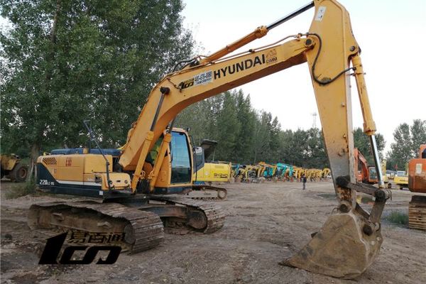 石家庄市出售转让二手2012年现代ROBEX220LC-9S挖掘机