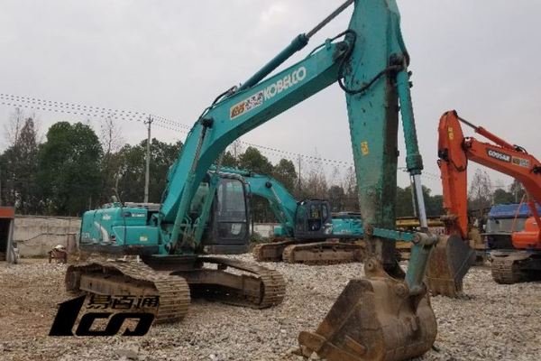 武汉市出售转让二手2010年神钢SK210LC-8挖掘机