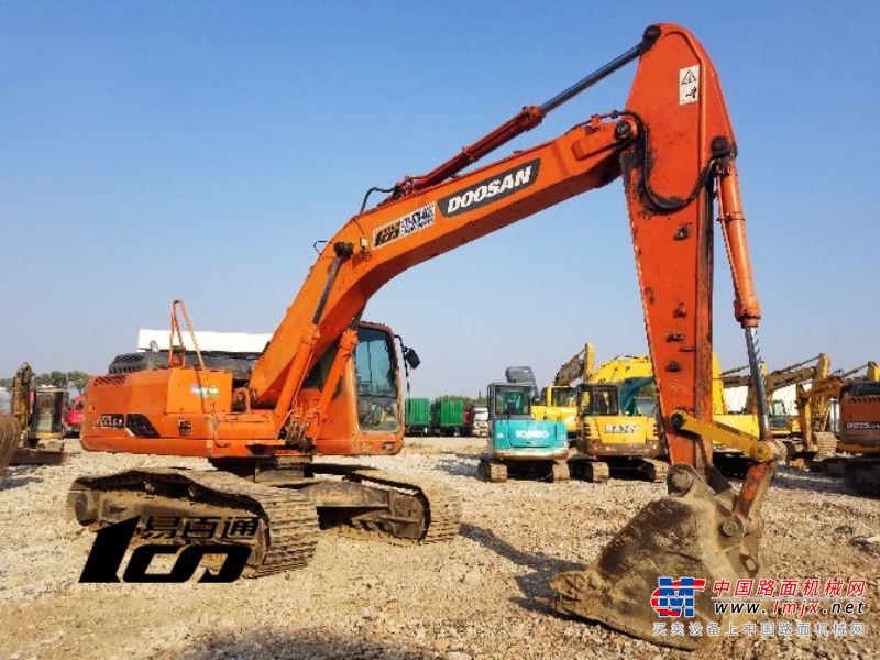 武汉市出售转让二手2010年斗山DH225LC-9挖掘机