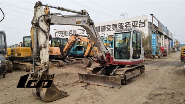 北京出售转让二手2007年竹内TB180挖掘机
