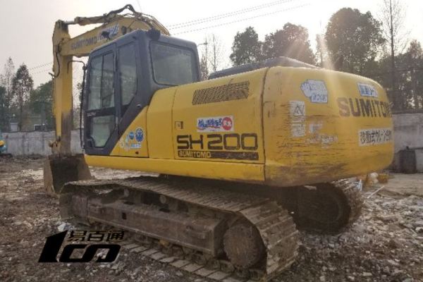 武汉市出售转让二手2010年住友SH200-5挖掘机
