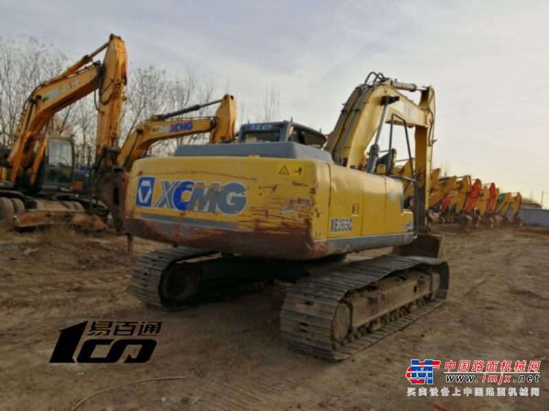 晋中市出售转让二手2012年徐工XE265C挖掘机