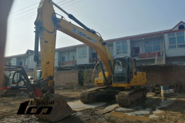 晋中市出售转让二手2011年徐工XE260C挖掘机