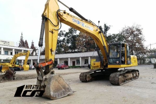 成都市出售转让二手2011年徐工XE260C挖掘机