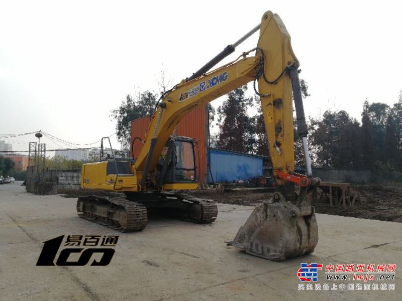 成都市出售转让二手2011年徐工XE260C挖掘机