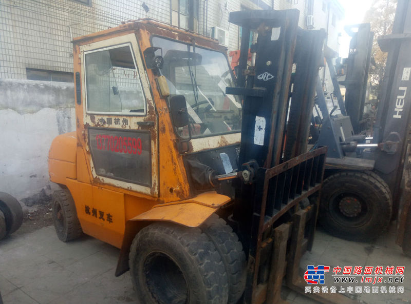 出售转让二手合力叉车k30叉装车