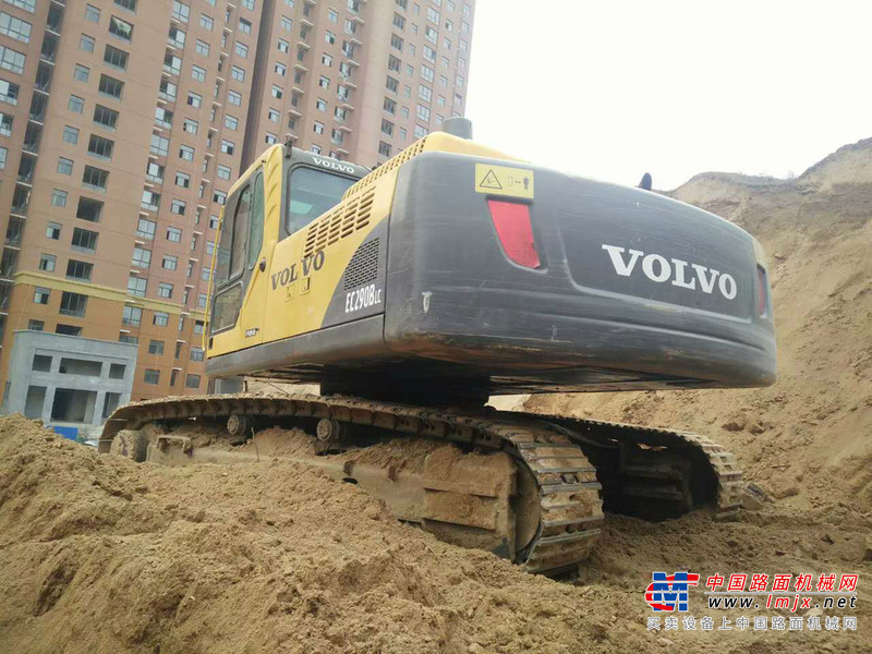 江苏出售转让二手4100小时沃尔沃挖掘机