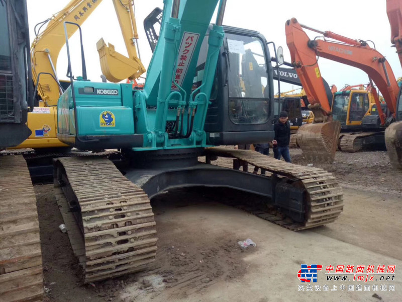 南京市出售转让二手3500小时神钢挖掘机