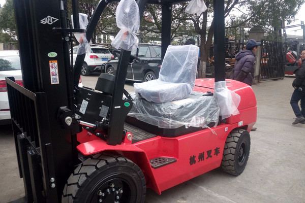 出售转让二手合力格式型号叉装车