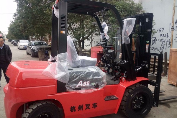 出售转让二手合力格式型号叉装车