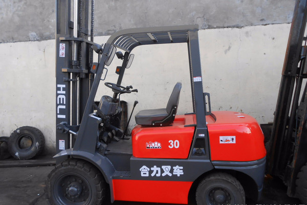 出售转让二手HELI/合力FD30叉装车
