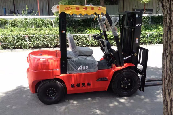 出售转让二手HELI/合力CPCD30叉装车