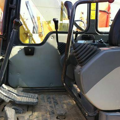 出售转让二手KOMATSU60挖掘机