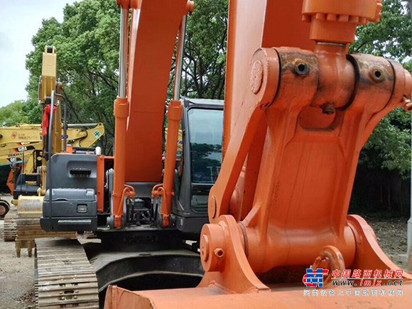上海出售转让二手2300小时日立挖掘机