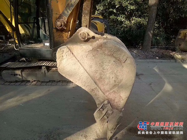 上海出售转让二手3800小时现代挖掘机