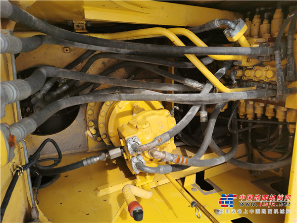 出售转让二手KOMATSU210-8MO挖掘机