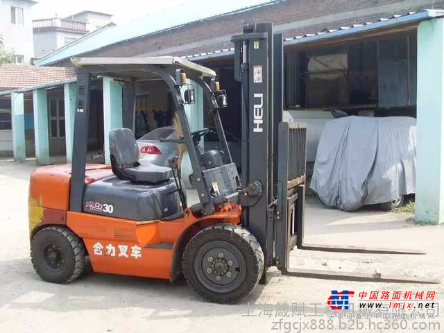 出售转让二手合力二手叉车叉装车