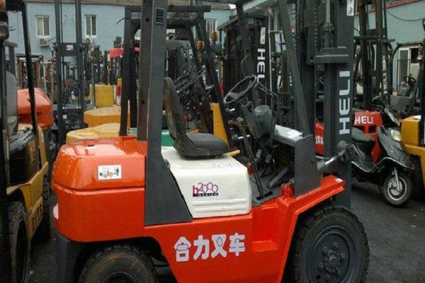 出售转让二手合力二手叉车叉装车