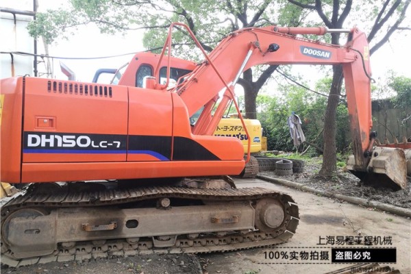 上海出售转让二手3200小时斗山挖掘机