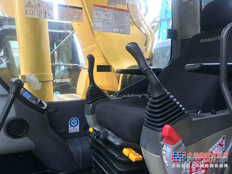 出售转让二手komatsuPC450-8挖掘机