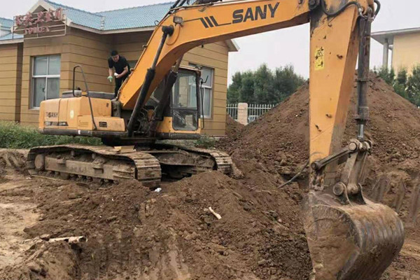 出售转让二手sany/三一SY235-9挖掘机