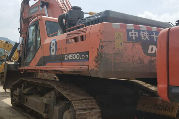 出售转让二手斗山DH500-7挖掘机