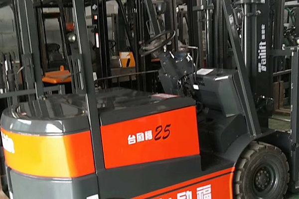 出售转让二手合力k30叉装车
