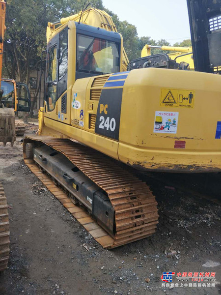 出售转让二手komatsu240-8挖掘机