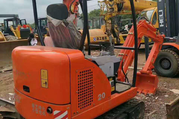 出售转让二手日立齐全挖掘机