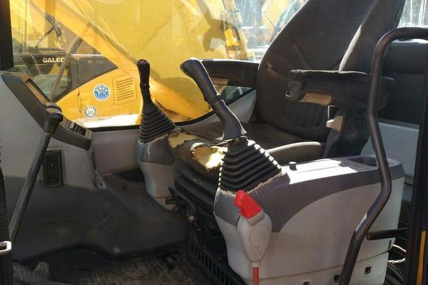 出售转让二手KOMATSU360挖掘机