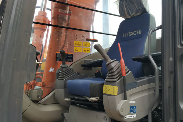 出售转让二手HITACHI/日立挖掘机