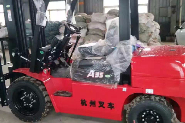 出售转让二手合力二手叉车叉装车