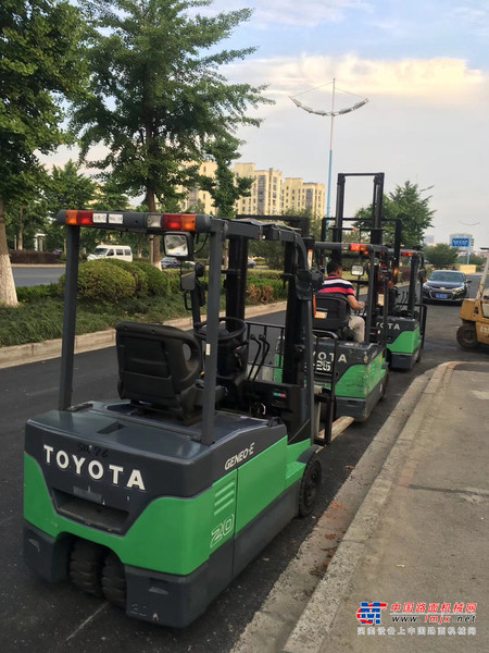 出售转让二手丰田叉车叉车叉装车