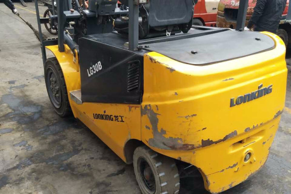 上海出售转让二手龙工龙工3吨电动叉车叉装车